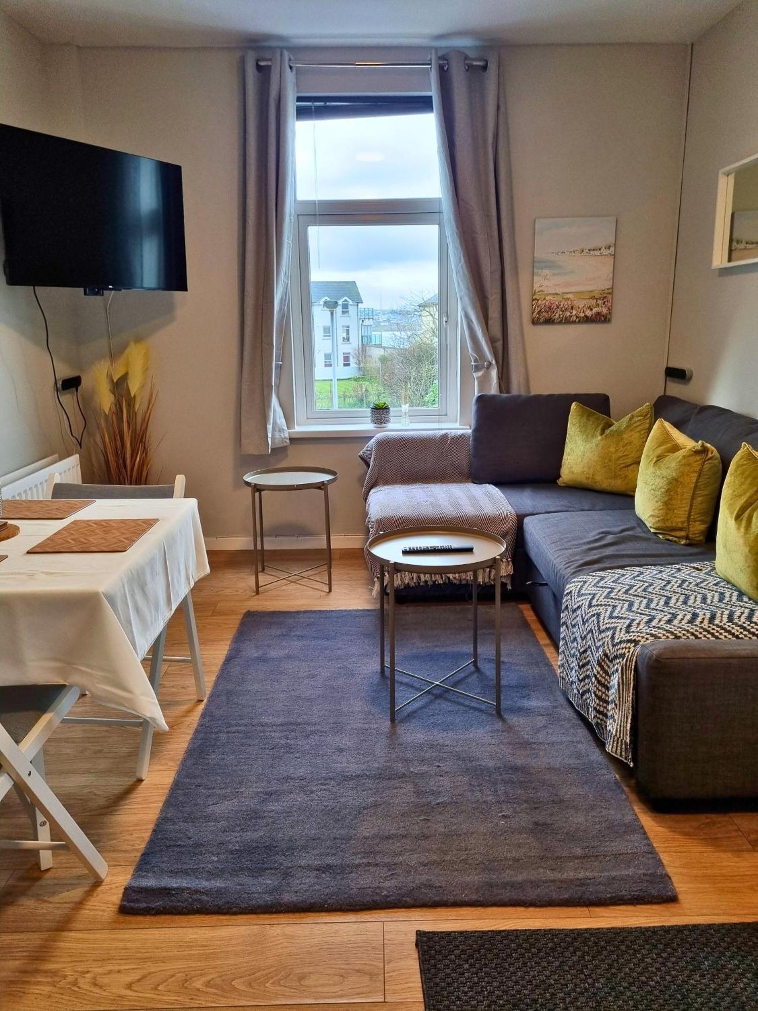 5 Princess Green - Portrush By The Sea Екстериор снимка