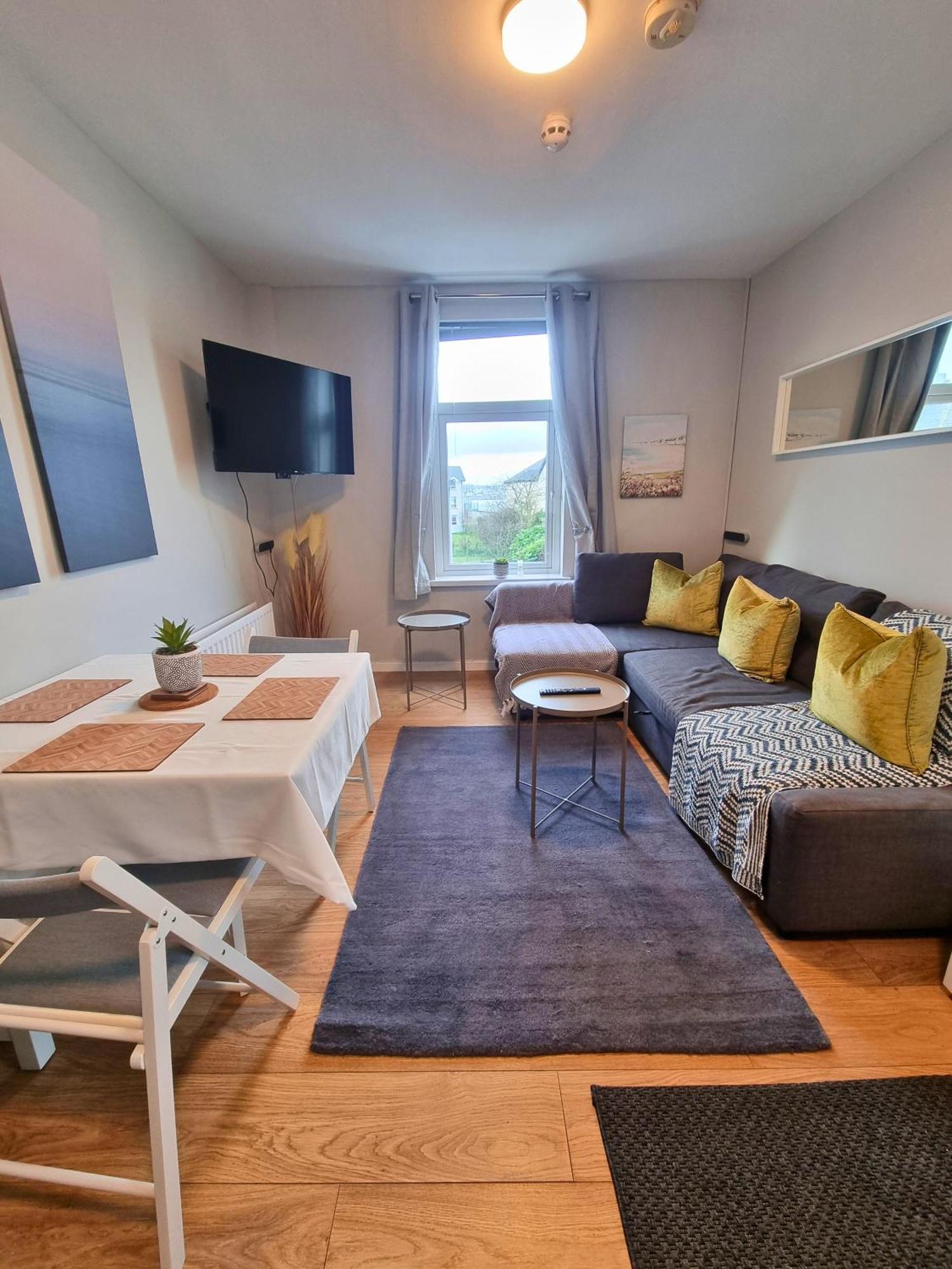 5 Princess Green - Portrush By The Sea Екстериор снимка