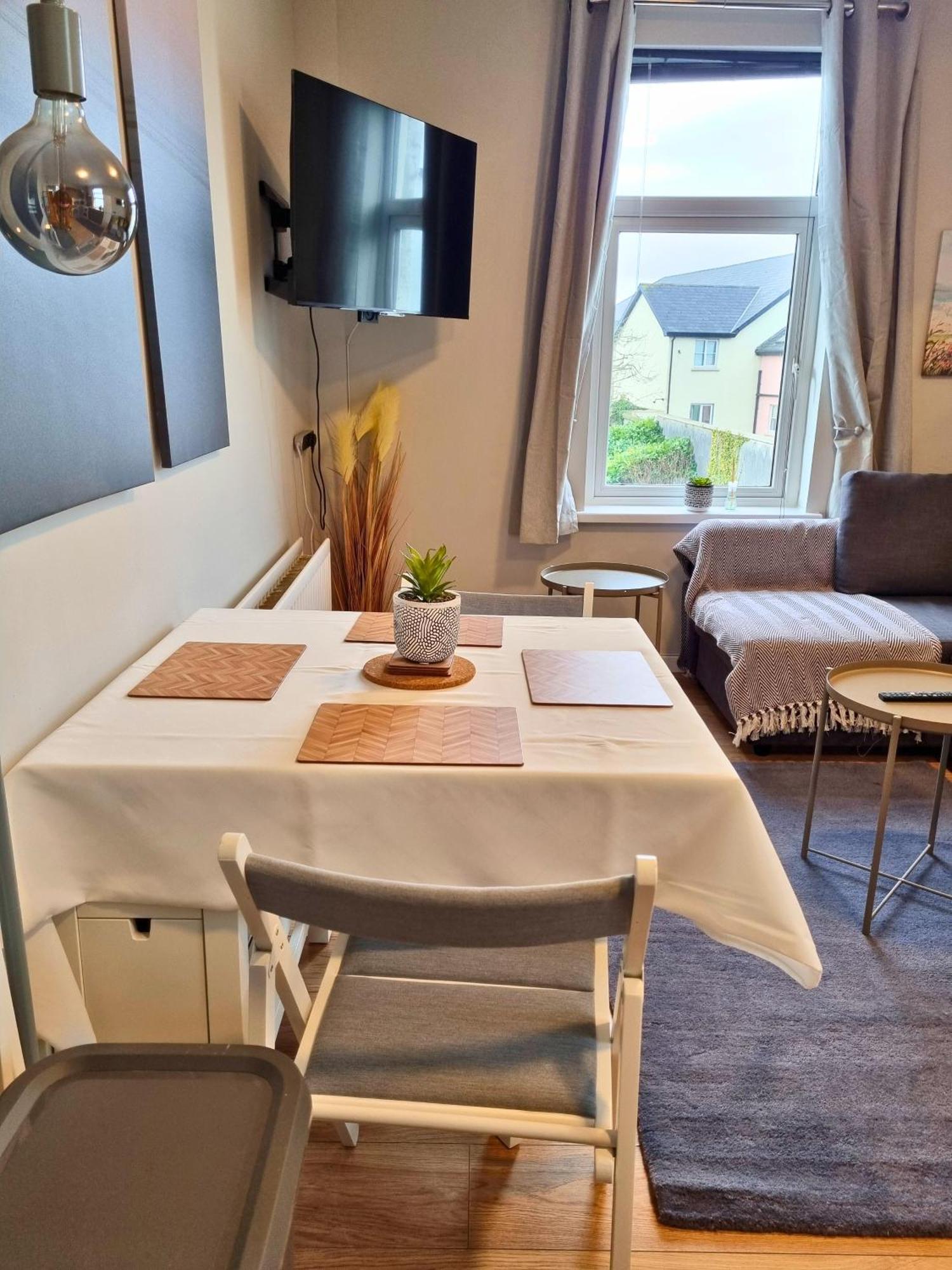 5 Princess Green - Portrush By The Sea Екстериор снимка