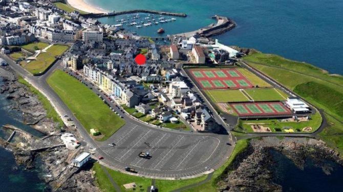 5 Princess Green - Portrush By The Sea Екстериор снимка